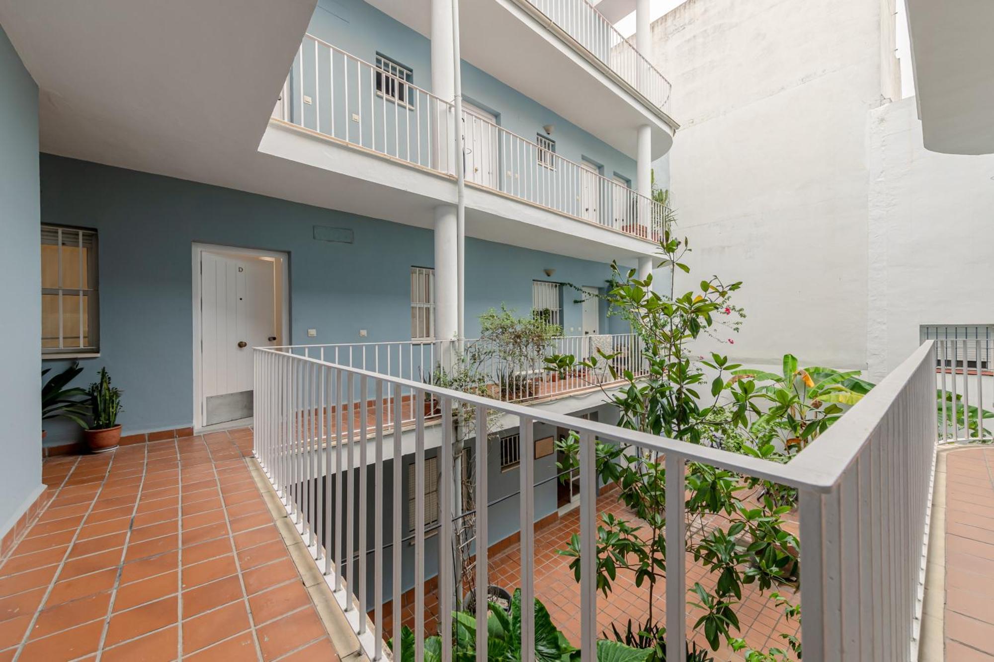 Isg Apartments Becquer Free Parking Inside The Building Sevilla Exterior foto